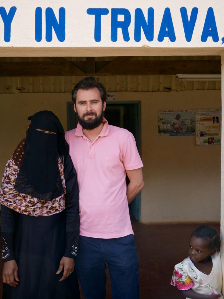 Keňa - s komunitnou zdravotníckou pracovníčkou z Tiwi počas Ramadánu | © archív M. Miadok a Pavol Markovič