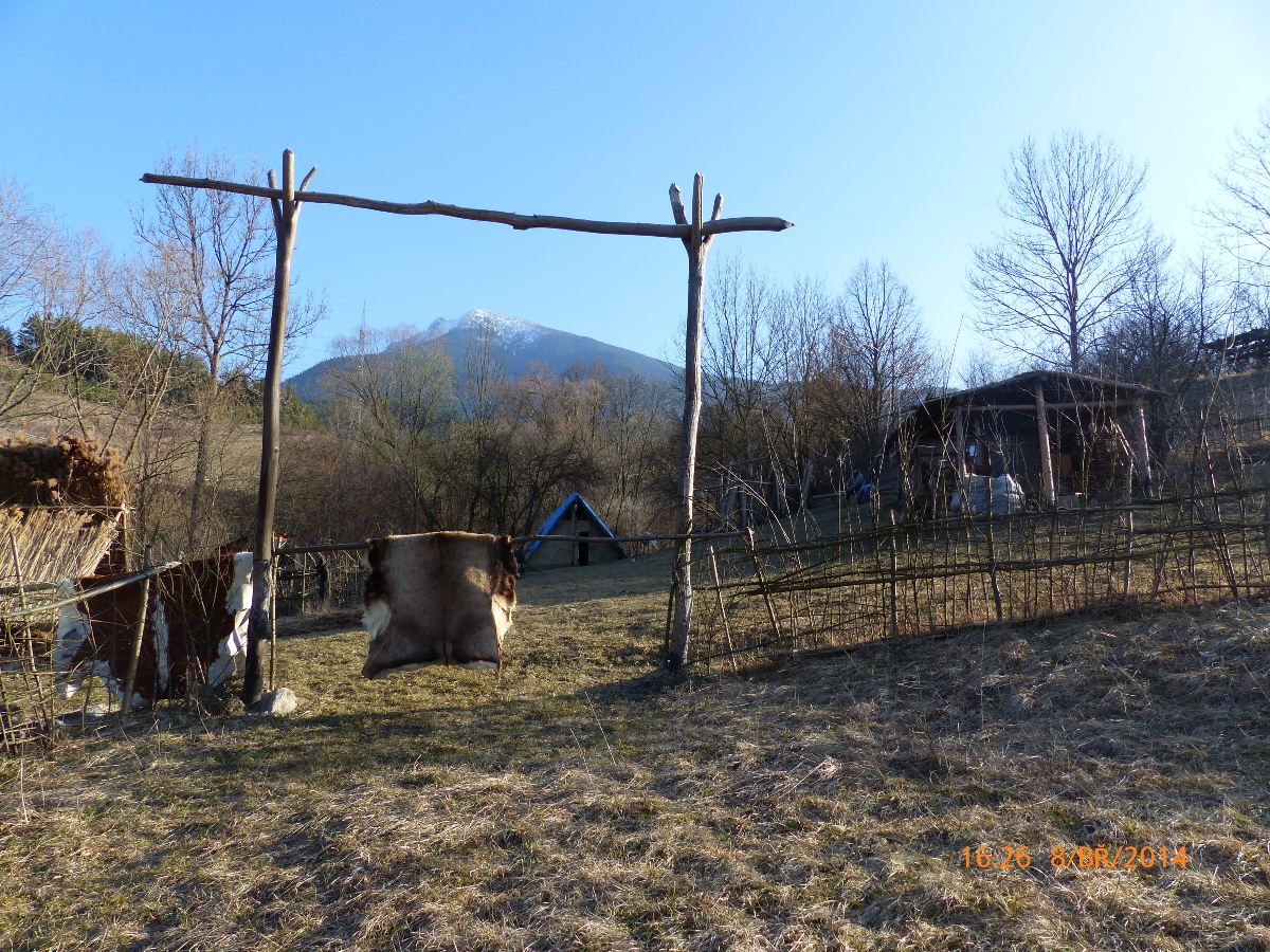 Obr. 1. Archeoskanzen Praveká osada Mokrý Kút, Vyšný Kubín.