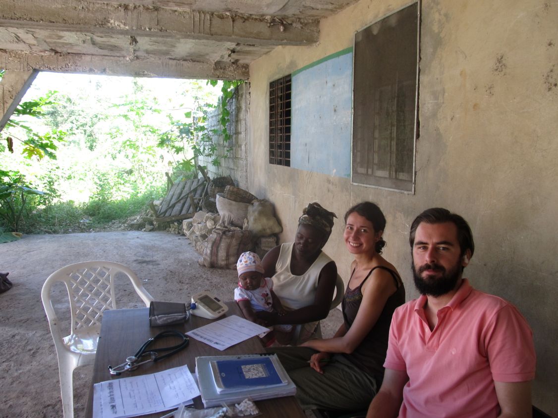 Haiti - mobilná klinika s Dr. Alenou Petržíkovou | © archív M. Miadok a Pavol Markovič