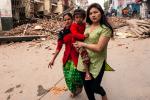 20150427-nepal-earthquake-in-pictures-Main-1