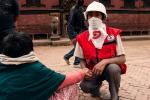 20150427-nepal-earthquake-in-pictures-Main-6